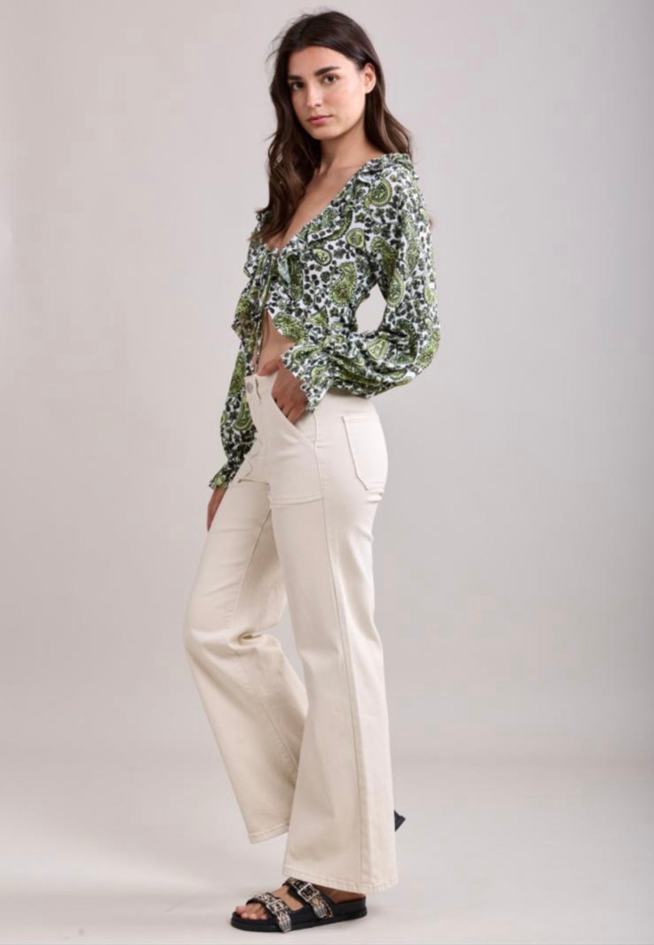 Wide Raft Toxik Wide Jeans in White – Raft Clothing Company