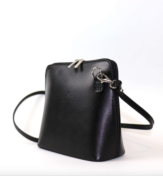 Small leather 2025 purses on sale
